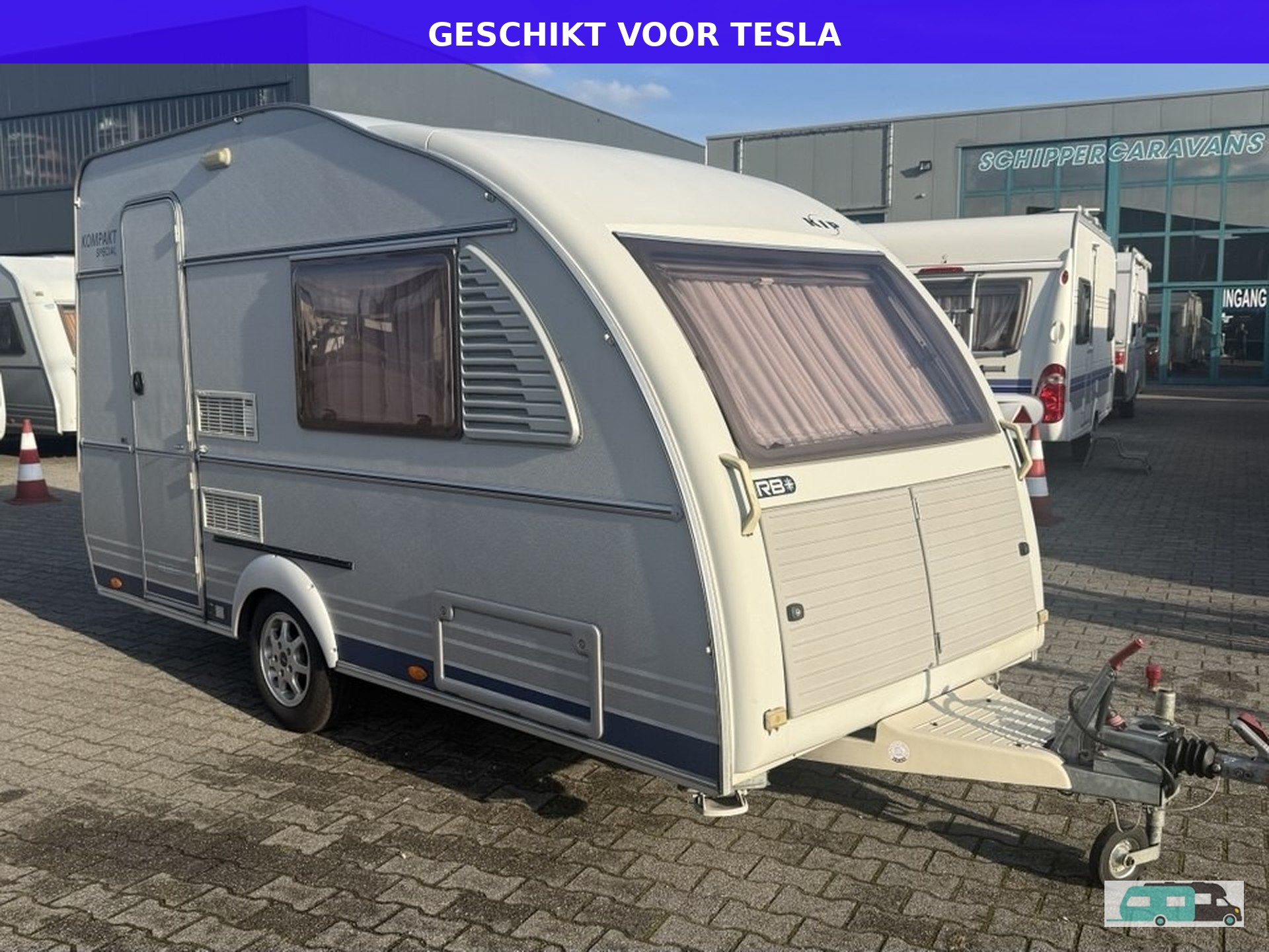 Foto 1 van 14