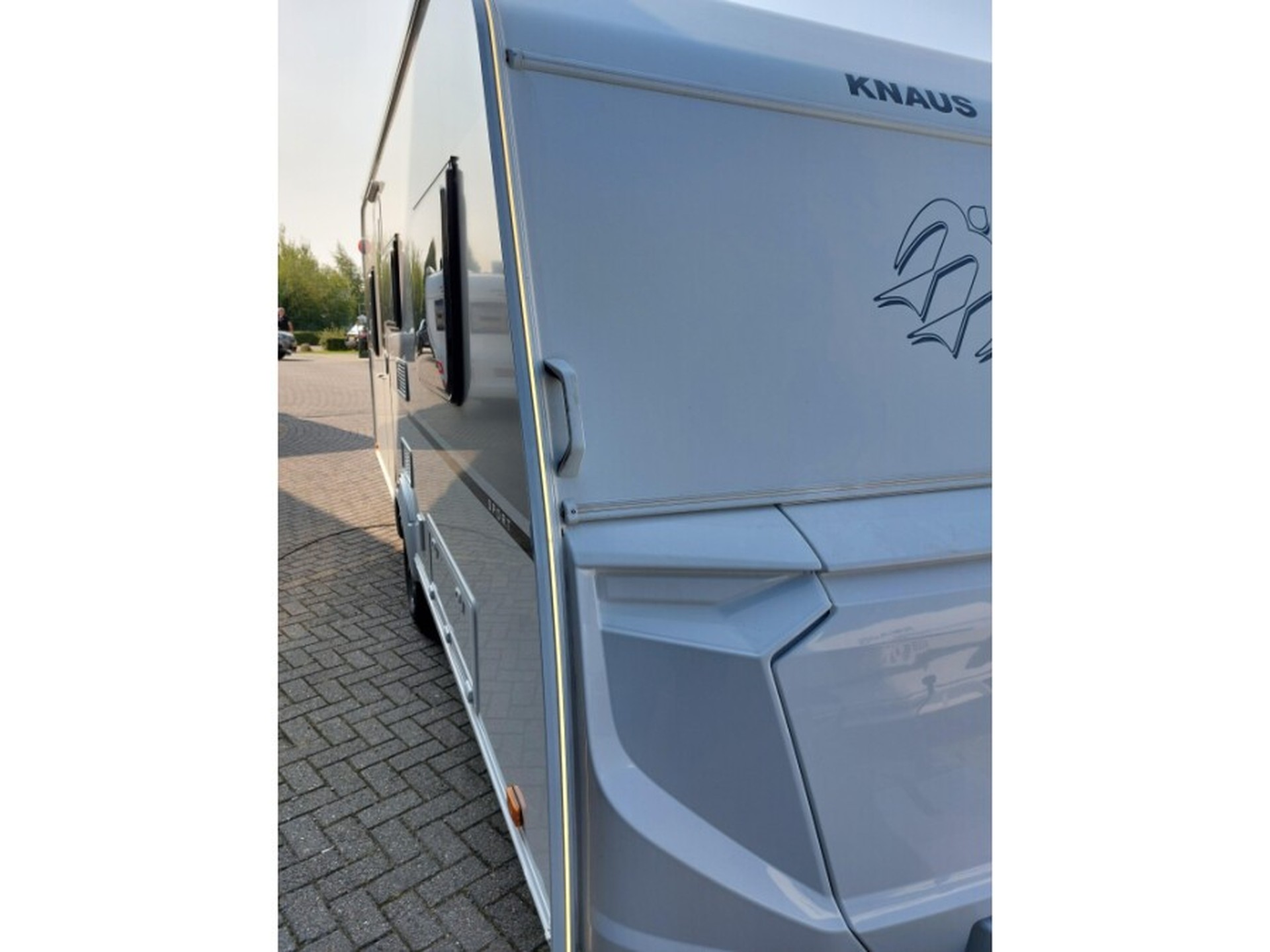 Foto 4 van 18
