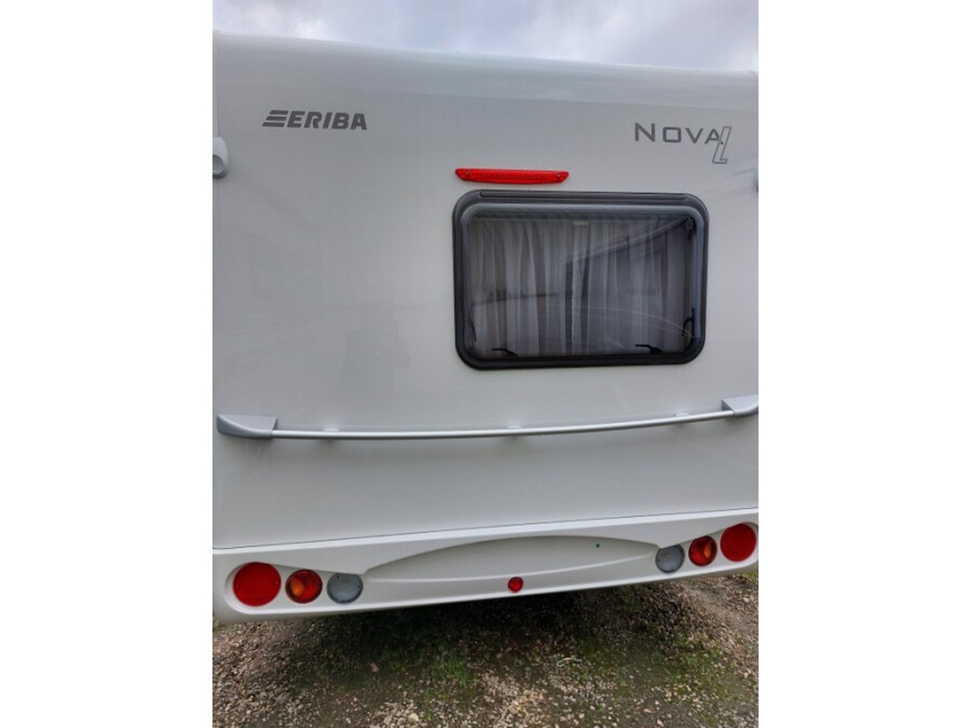 Foto 4 van 10